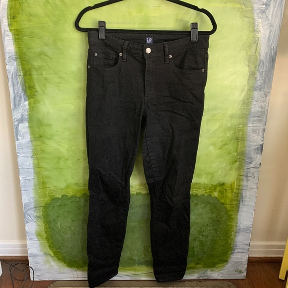 GAP Denim - CLOSET CLEAR OUT - Gap Curvy Skinny Jeans